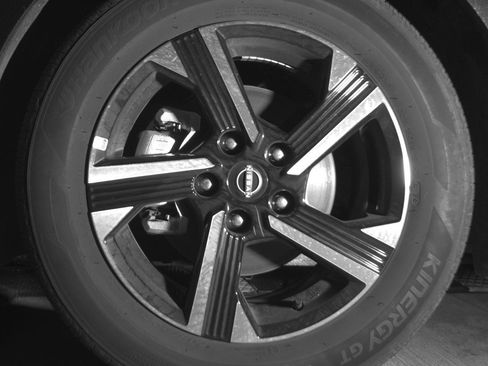 Used 2025 Nissan Sentra SV image 12