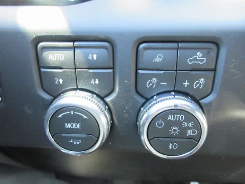 New 2026 GMC Sierra 1500 Denali w/ Denali Reserve Package image 18