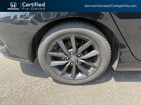Used 2020 Honda Civic EX image 5