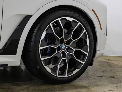 Used 2023 BMW X7 M60i AWD/4WD image 55