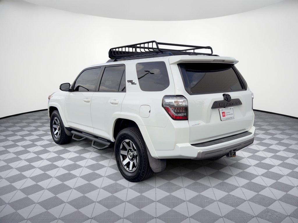 Certified 2022 Toyota 4Runner TRD Off-Road Premium AWD/4WD image 3