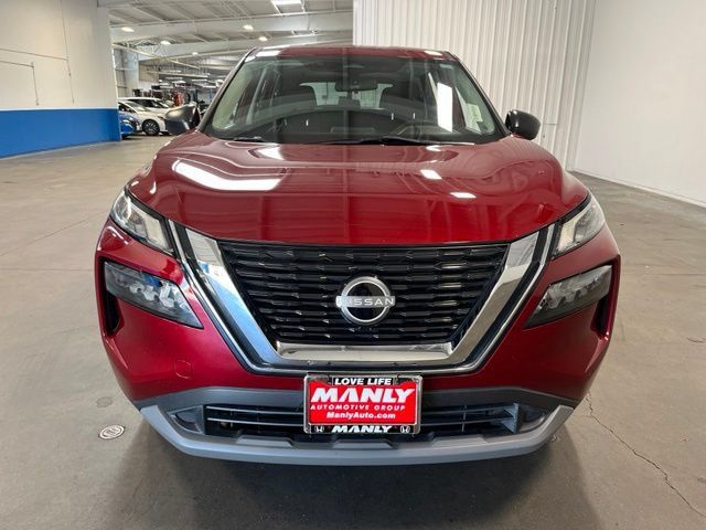 Used 2023 Nissan Rogue S AWD/4WD image 8