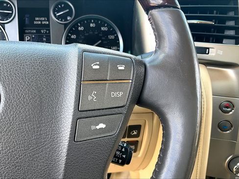 Used 2014 Lexus LX 570 4WD image 22