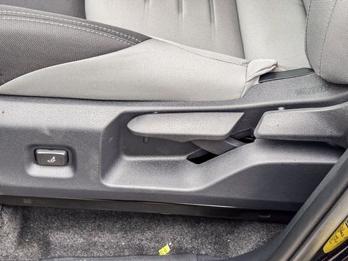 New 2025 Toyota Tacoma TRD Off-Road image 23