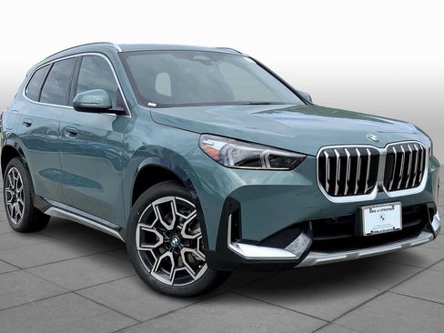 Used 2025 BMW X1 xDrive28i w/ Technology Package AWD/4WD image 2