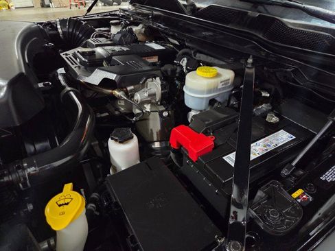Used 2022 RAM 2500 Limited image 93
