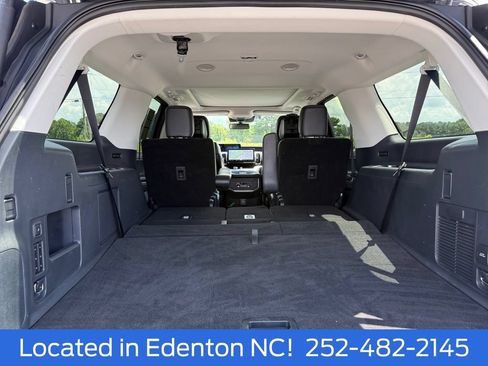 Certified 2026 Ford Expedition Max Platinum w/ Driver's Package AWD/4WD image 27