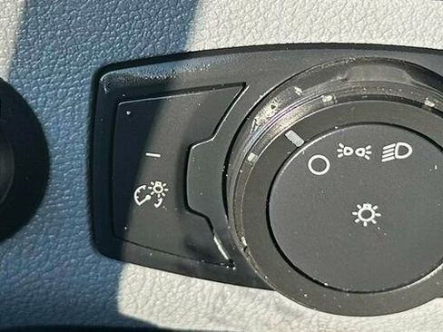 Used 2019 Ford Transit 250 T-250 SRW 156 WB 9000 GVWR image 14