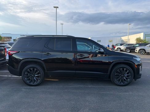 Used 2023 Chevrolet Traverse RS w/ LPO, Floor Liner Package AWD/4WD image 4