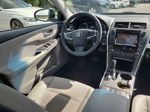 Used 2017 Toyota Camry XSE image 16