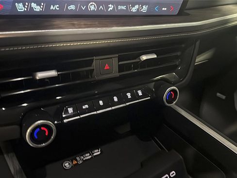 New 2025 Chevrolet Tahoe Premier AWD/4WD image 20