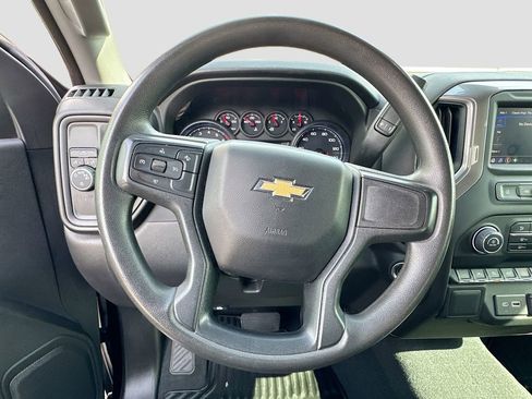 Used 2023 Chevrolet Silverado 1500 Custom image 11