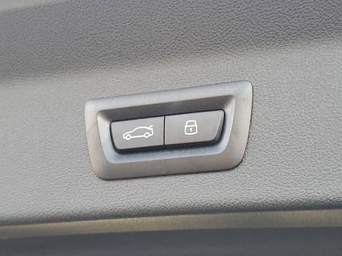 Certified 2024 BMW X3 xDrive30i w/ Premium Package image 28