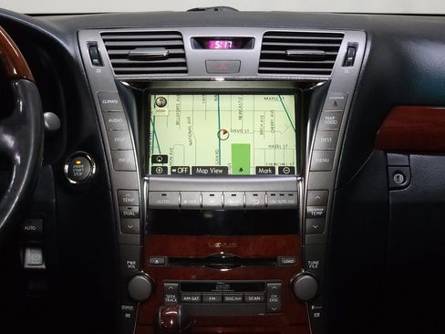 Used 2008 Lexus LS 460 RWD image 29