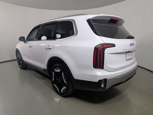 Used 2024 Kia Telluride EX FWD image 5