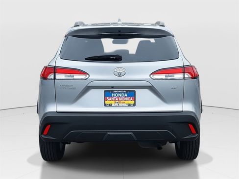 Used 2023 Toyota Corolla Cross LE image 6