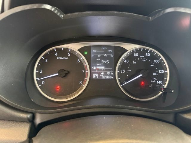 Used 2020 Nissan Versa S FWD image 15