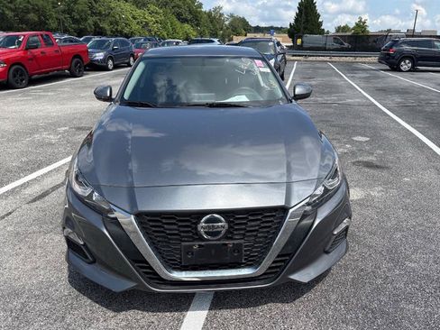 Used 2020 Nissan Altima 2.5 S FWD image 3