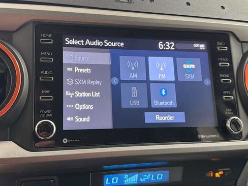 Used 2021 Toyota Tacoma SR5 AWD/4WD image 18