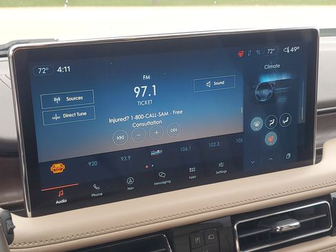 Used 2022 Lincoln Nautilus Reserve image 15