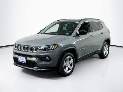 Used 2023 Jeep Compass Latitude w/ Convenience Group