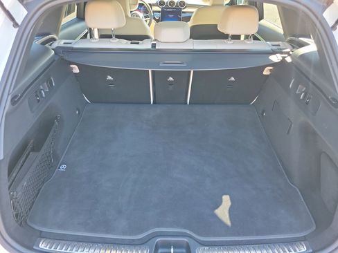 Used 2025 Mercedes-Benz GLC 300 image 20