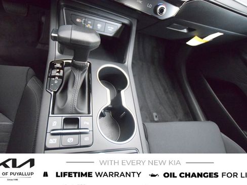 New 2026 Kia K5 LXS image 24