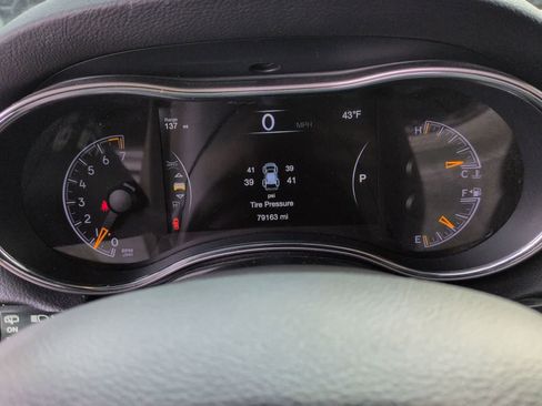 Certified 2020 Jeep Grand Cherokee Limited image 28