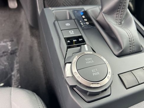 New 2026 Toyota Tacoma SR5 AWD/4WD image 23