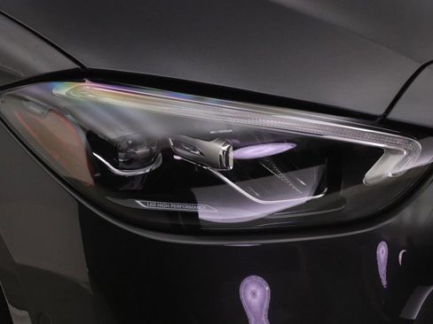 Certified 2025 Mercedes-Benz C 300 Sedan image 28