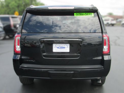 Used 2018 GMC Yukon Denali w/ Denali Ultimate Package AWD/4WD image 8