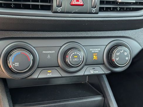 Used 2024 Kia Forte LXS w/ LXS Technology Package FWD image 23