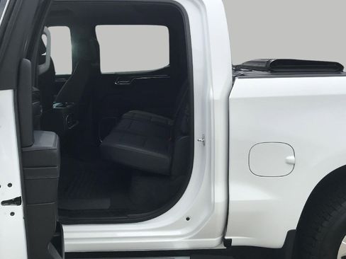 Used 2023 Chevrolet Silverado 1500 LTZ w/ LTZ Convenience Package II AWD/4WD image 15