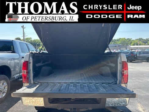 Used 2009 Chevrolet Silverado 2500 LTZ w/ Safety Package AWD/4WD image 24