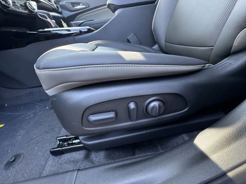 New 2026 Chevrolet Trax ACTIV FWD image 14