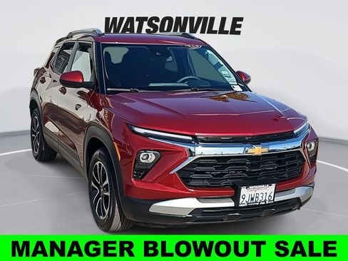 Used 2024 Chevrolet TrailBlazer LT FWD image 1