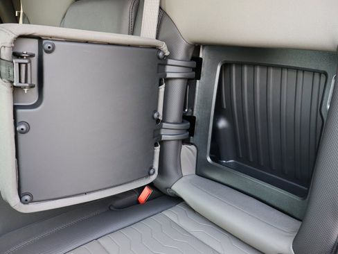 New 2025 Chevrolet Silverado 1500 ZR2 w/ Technology Package image 24