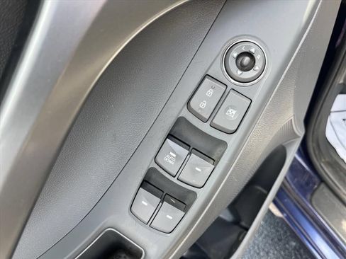 Used 2013 Hyundai Elantra GLS FWD image 22
