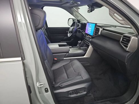 Used 2024 Toyota Sequoia SR5 w/ SR5 Premium Package AWD/4WD image 11