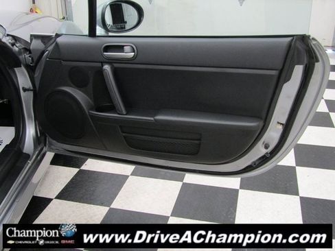 Used 2012 MAZDA MX-5 Miata Sport image 27