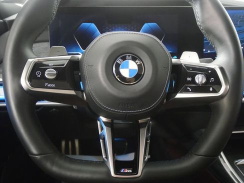 Certified 2023 BMW 760i xDrive image 21