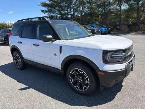 New 2026 Ford Bronco Sport Outer Banks AWD/4WD image 1