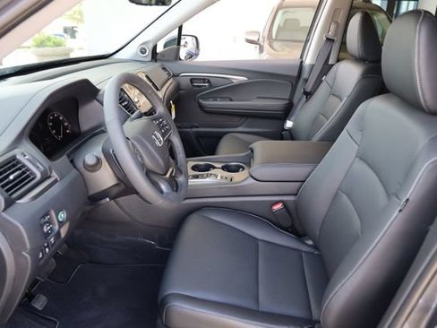 New 2026 Honda Ridgeline RTL image 12