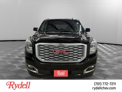 Used 2020 GMC Yukon Denali w/ Open Road Package image 8