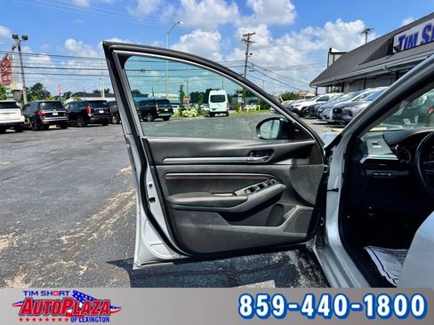 Used 2023 Nissan Altima 2.5 SR FWD image 44