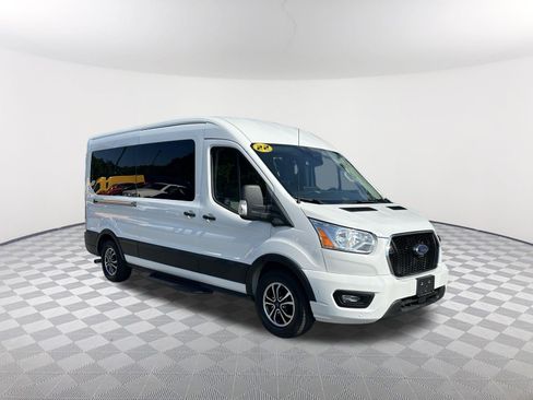 Used 2022 Ford Transit 350 XLT RWD image 3