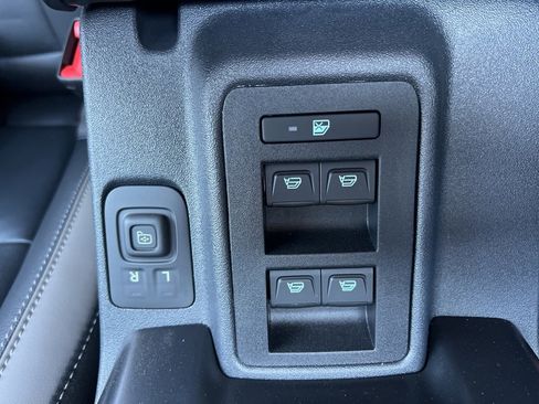 New 2025 Ford Bronco Outer Banks image 16