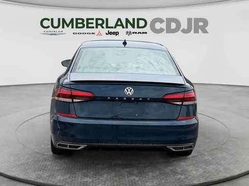 Used 2020 Volkswagen Passat 2.0T R-Line FWD image 5