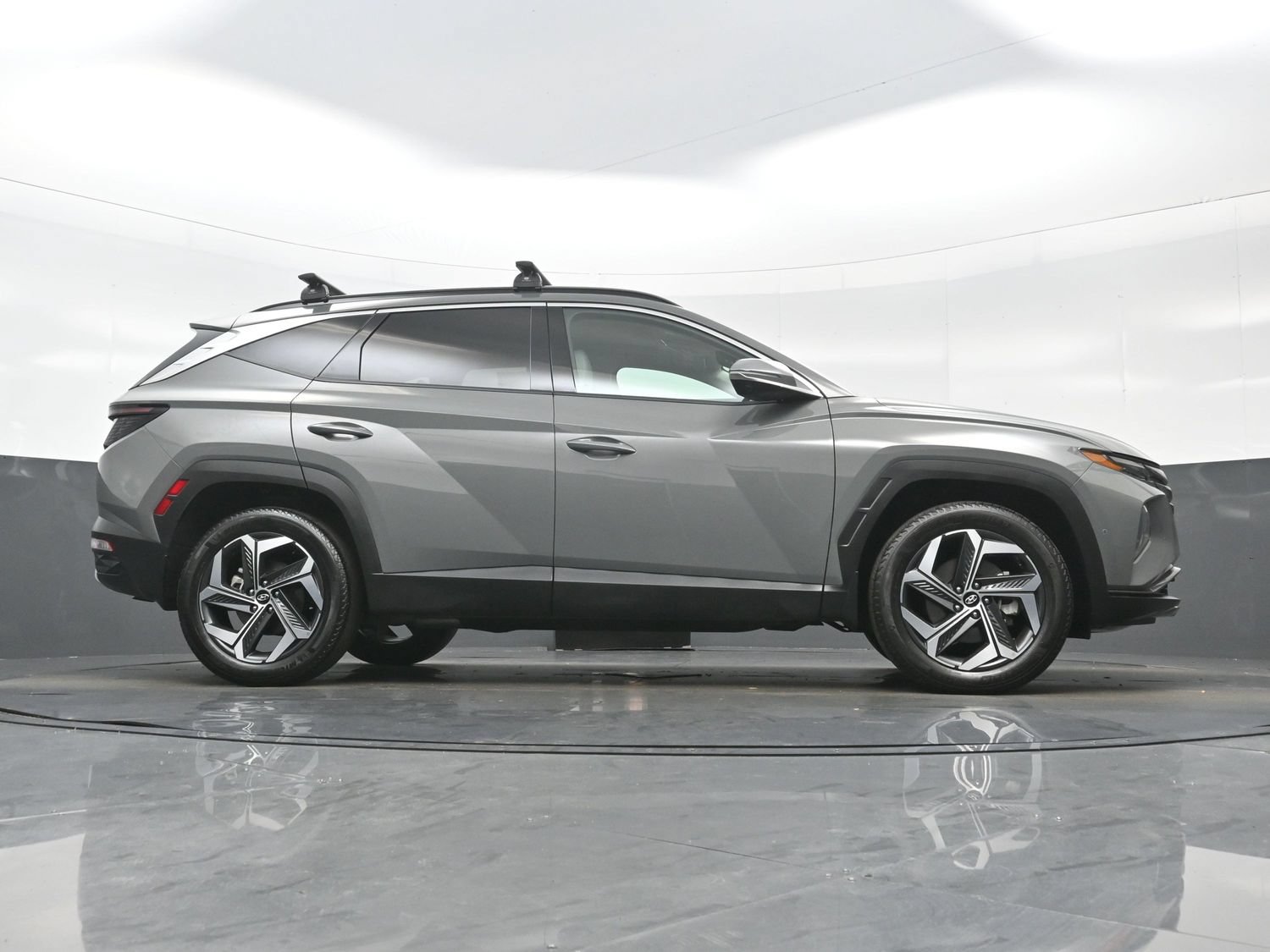 Certified 2024 Hyundai Tucson Limited AWD/4WD image 34