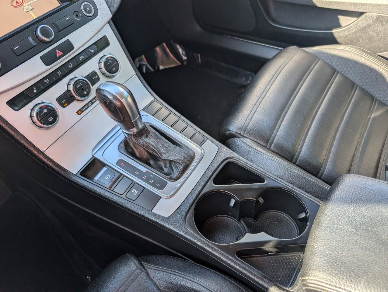 Used 2014 Volkswagen CC Sport FWD image 23